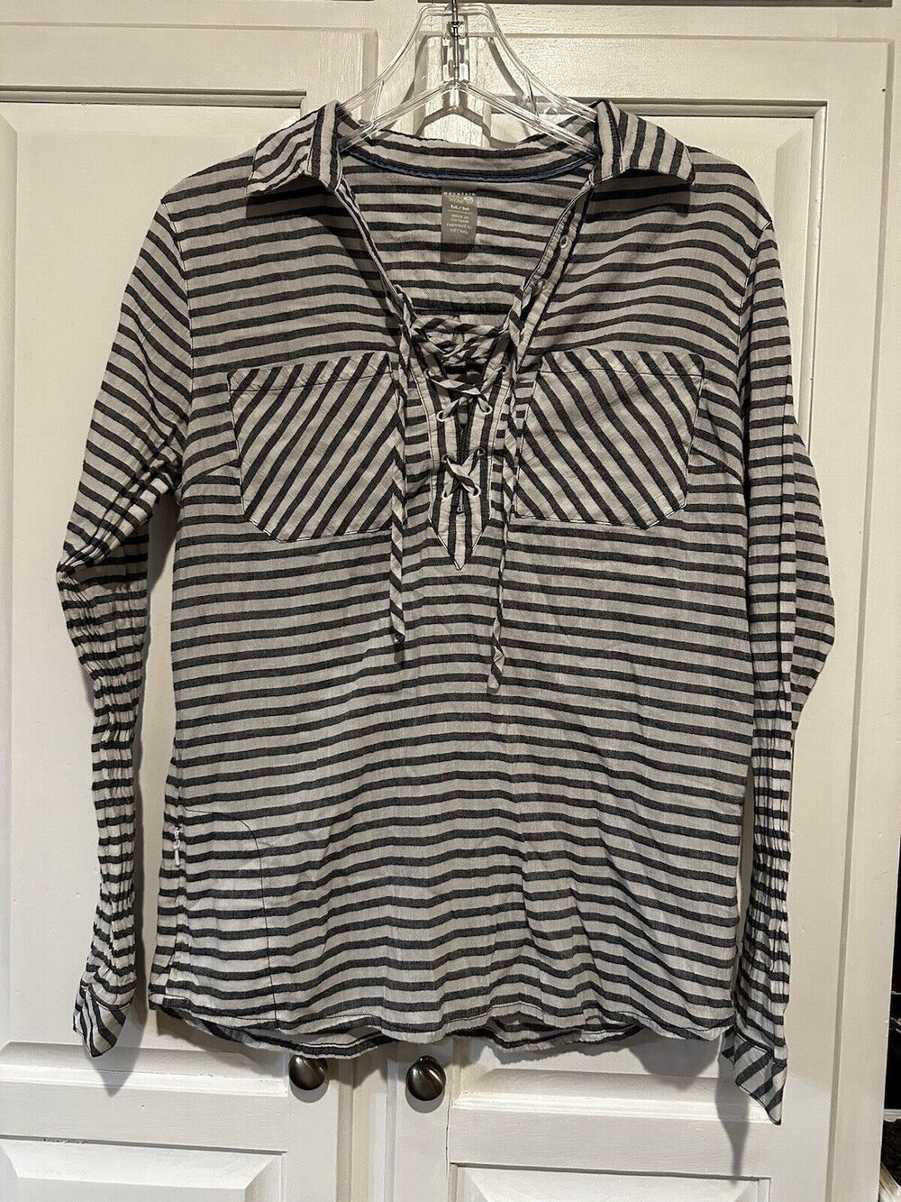 Mountain Hardware Berryessa Women’s Shirt Size Medium